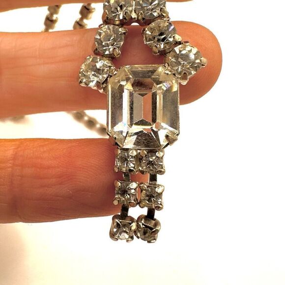 Rhinestone necklace - Picture 4 of 9